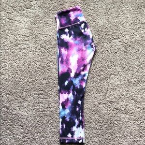 Lululemon Pace rival crops size 4 EUC